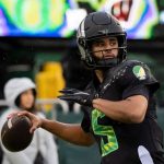 Dante Moore injury update: Oregon QB exits game with face injury